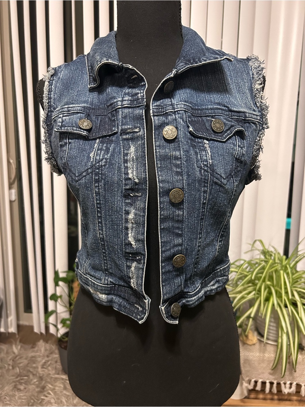Distressed Denim Sleeveless Jacket - Blue